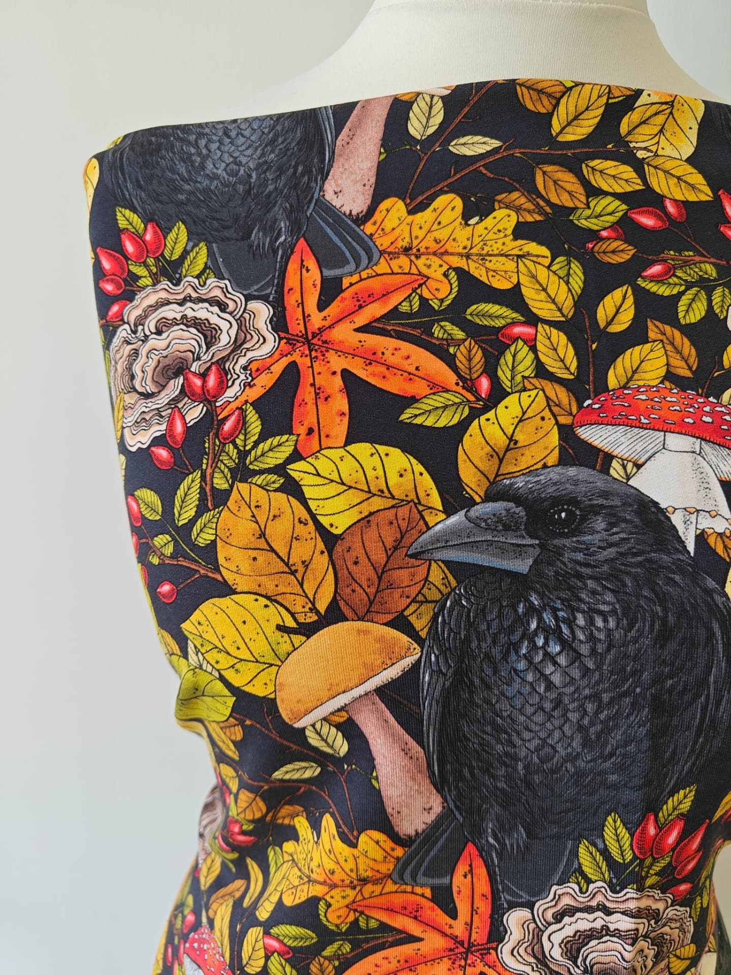 Hazeltjes Crow Black organic summersweat - Afbeelding 5