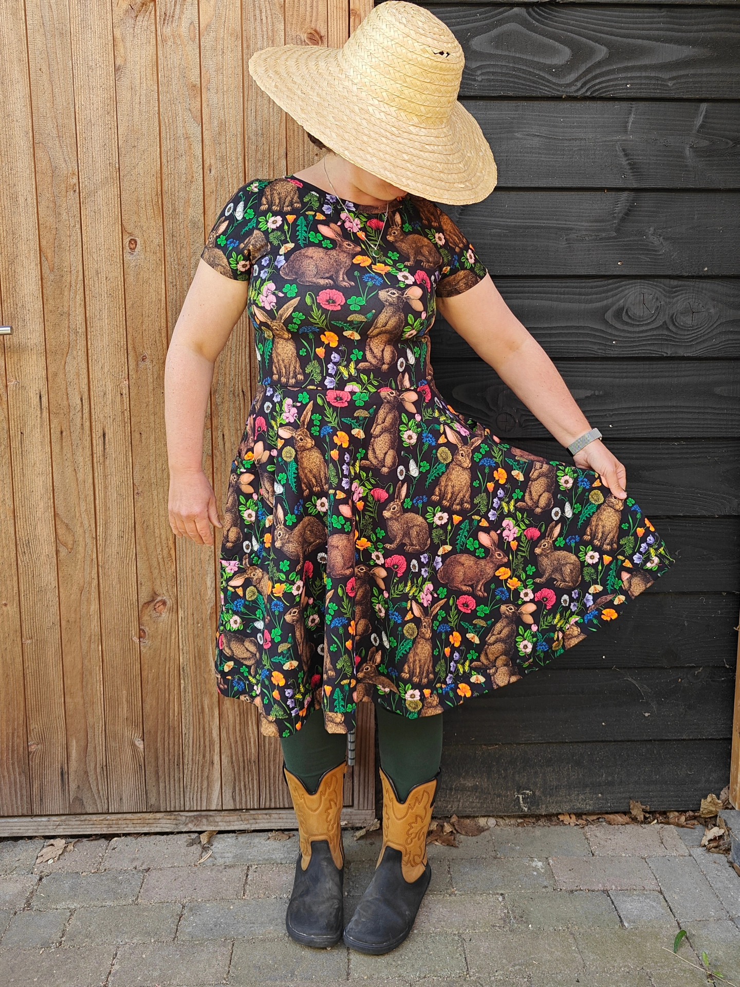 Hazeltjes Rabbits and Wildflowers Black organic jersey - Afbeelding 3