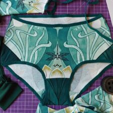 Hazeltjes Nouveau Waterlily, organic jersey - Afbeelding 4