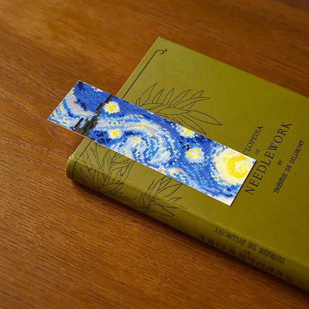 Let op, niet bio! - DMC Kruissteek kit boekenlegger The Starry Night - Masters collection - Afbeelding 3